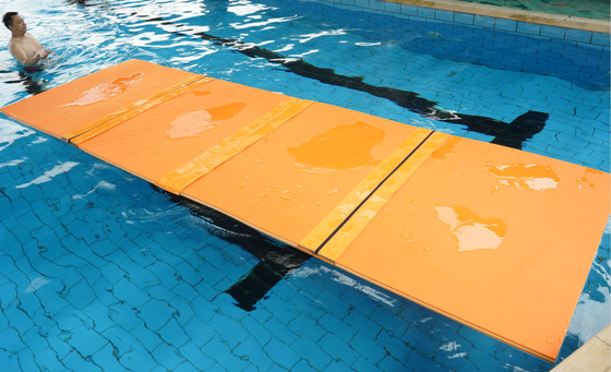 16x5 Split-Schaum-Floating Mat Schwimmbad-Schaum-Float Matratze für den Wasserpark